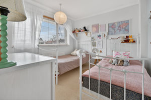 Photo 27- click for photo gallery